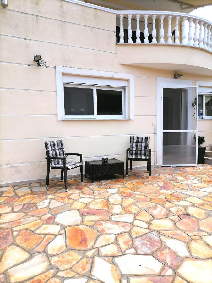 Tini'S Apartment Nea Iraklitsa Dış mekan fotoğraf